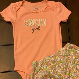 Carter’s 2-piece bodysuit short set-24mo